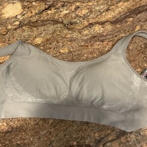 Underoutfit  Wireless  Gray  Shaping Bra for Women